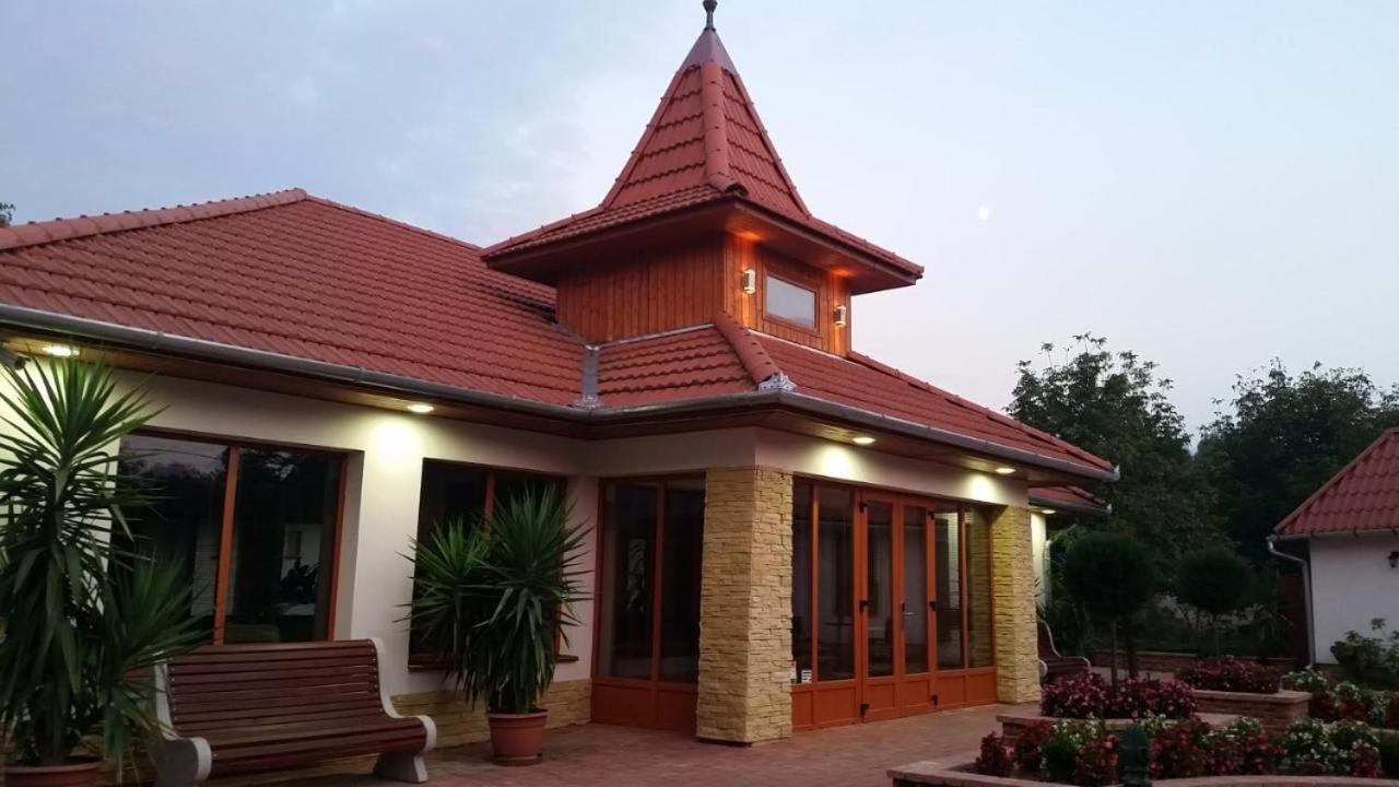 Bornemisza Kuria Wellness Resort Tiszabecs ภายนอก รูปภาพ